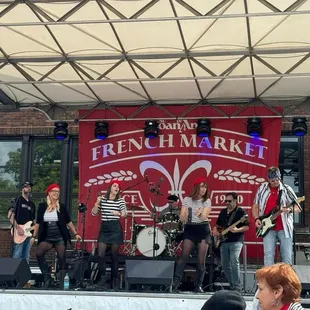 We do themed parties and events!