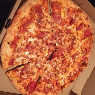 Original Crust Pepperoni Pizza