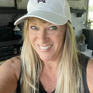 Debi S.