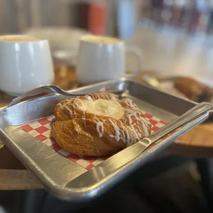 Round Bird Coffee