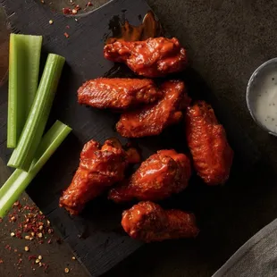 chicken wings and celery