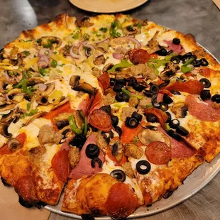 Round Table Pizza