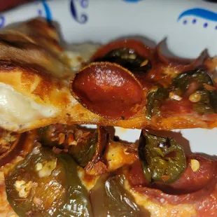 Super thin tasteless stuff crust pizza