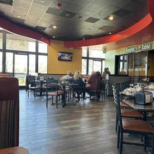 Round Table Dining room