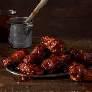 food, chicken wings, chicken, bbq wings, fried chicken, fried chicken wings, poultry, bbq chicken, chicken wings and fried chicken
