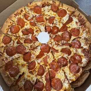 Had the best pizza ever...  made perfect!!!! I LOVE ROUNDTABLE PIZZA!!!