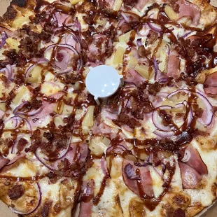 Bbq sauce with pineapple and bacon