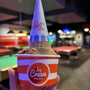 99-Cents only Ice Cream!!!!!!!  Definitely the best deal anywhere in the Bay Area!!