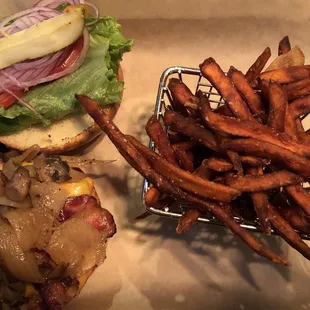 The Tommy Burger with a turkey patty, sweet potato fries done crispy. Delicious!