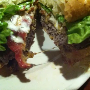 Tommy Knocker Burger