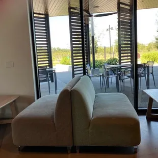 inside/outside seating