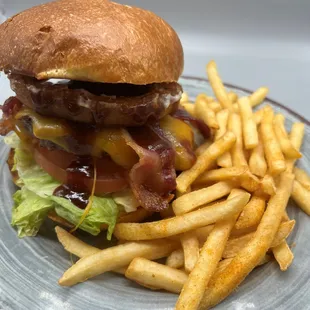 BBQ bacon burger