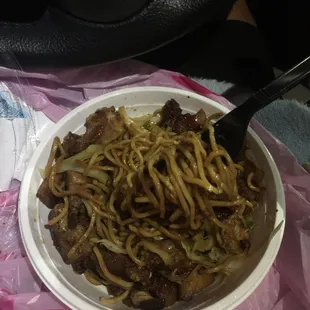 Combo Yakisoba bowl with noodles! Good!