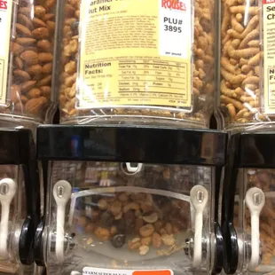 This rang up as 8.99 per pound. Double checked number. They made no attempt to correct tag.