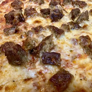 a cheesy pizza