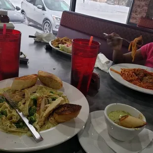 Chicken Alfredo with my daughter. This dish was so creamy and awesome