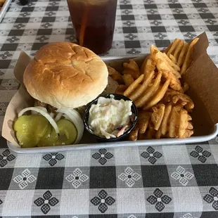 Pulled Pork Sandwich  RT 60 Fries