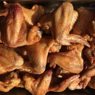food, bbq wings, fried chicken wings, chicken wings and fried chicken, poultry, chicken wings, chicken, bbq chicken, fried chicken
