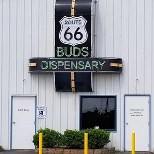 66 BUDS DISPENSARY www.66Buds.com 3801 N. Portland Ave. OKC, OK 7312 7 Days a Week! Monday - Sunday 10am - 8pm