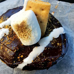 S'mores donut