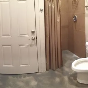 Bathrooms, laundry room, view