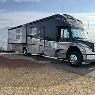 70' rv pad