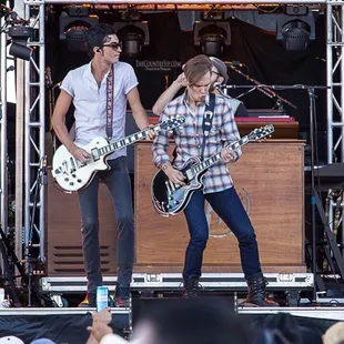 "Burned me up and down, no way to cool it. Every time you kiss me it's like sunshine &amp; whiskey." Frankie Ballard ::swoon::