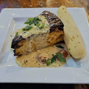 Alligator cheesecake