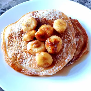 Banana fosters flapjack pancakes