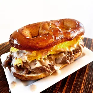 a sandwich on a plate