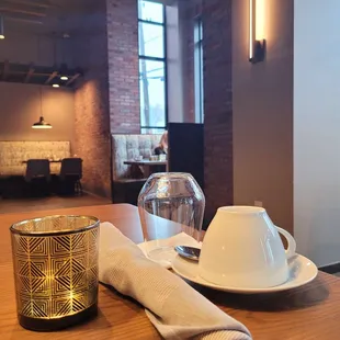 table setting at the Rowhouse.