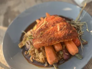 Canopy Central Cafe and Bar