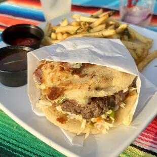 Pupusa Burger