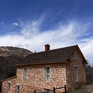 House on the foundation valley loop trail