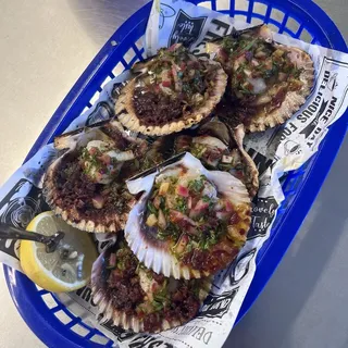 Bay Scallops - 6 Scallops