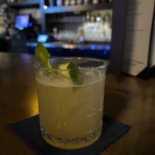 pineapple tigers milk