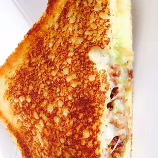 Green Muenster with bacon, avocado and Muenster cheese