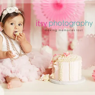 Buttercream cake smash with pink and cream colors