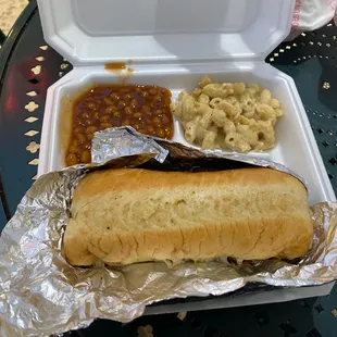 GDUB Deluxe Platter with Baked Beans and Macaroni and Cheese