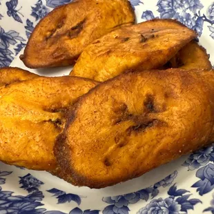 Fried Plantains but they should be called Dry plantains.