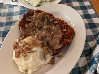 Das Boot Camp Restaurant & Bar