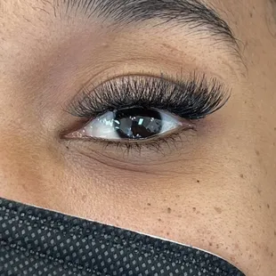 Cluster lashes