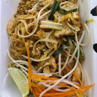 Chicken N1. Pad Thai Noodles with Chicken