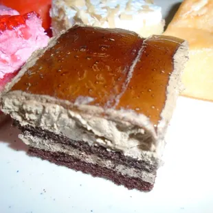 Cake - pretty but not very good.