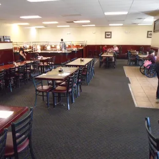 Another shot of the dining room, a shot looking south.
