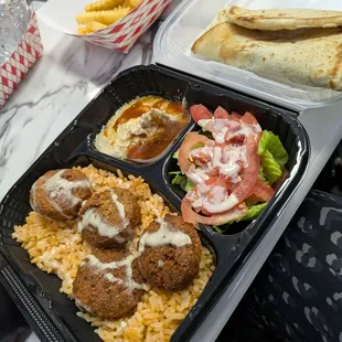 Falafel platter