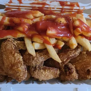Four wings and fries