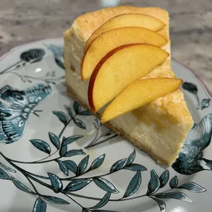 Peach cheesecake