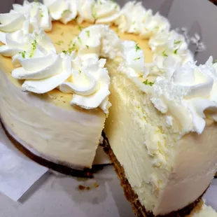 Key lime cheesecake