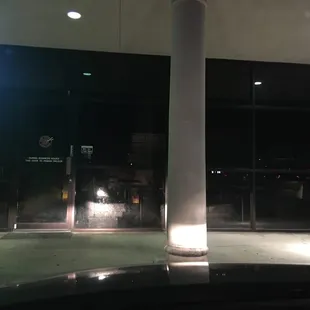 Closed and no sign to explain.